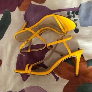 Novo Menorca Heels (Size 8)